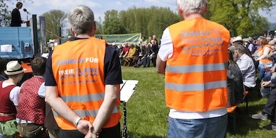 Paddeln für freie Flüsse - Wanderfahrt zum Donaufest