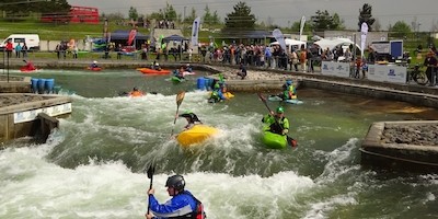 XXL-Paddelfestival lockt zahlreiche Wassersport-Freunde in den Kanupark