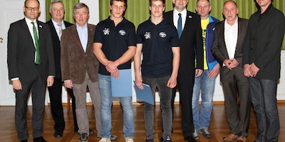 Moritz Fladung und Christopher Massini erhalten Dajek-Knittel-Preis