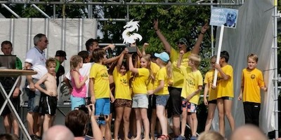 Weseler Drachenboot Regatta bei fantastischem Wetter