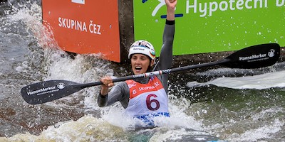 Jasmin Schornberg gewinnt den Weltcup an der Moldau