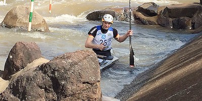 Alle acht Boote zum JWM-Auftakt weiter