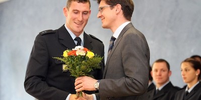 Ehre und Verpflichtung für DKV-Athleten bei der Bundespolizei