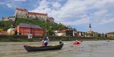 Paddeln für den Erhalt einer naturnahen Salzach