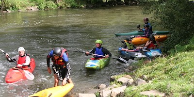 "Kanu-Inklusion" auf der Slalomstrecke in Marburg