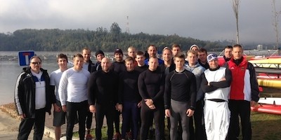 Kajak-Herren erwehren sich in Portugal großem Andrang