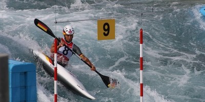 Slalom-Kanuten in allen drei Einerdisziplinen weiter im Rennen