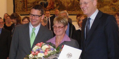 Bundesverdienstkreuz für Petra Schellhorn