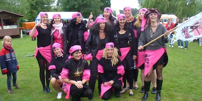 Spannende Rennen beim 6. Drachenbootfest in Ratzeburg