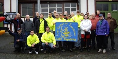 Spanische Kanuten bei saarländischer Nikolausfahrt