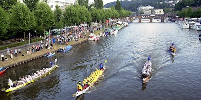 Deutschlandfest mit Drachenbootrennen
