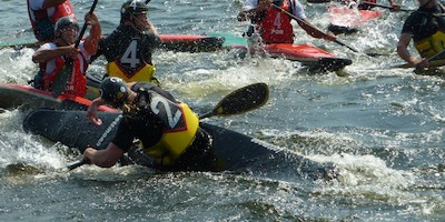 Die Deutschen Kanu-Polo-Teams marschieren