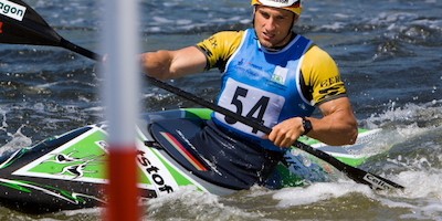 Slalom-Kanuten gewinnen zweimal Bronze in Bratislava