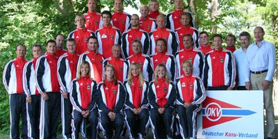 Mannschaftsfoto des Kanu-Rennsport-Teams für Peking