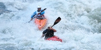 Deutsche Wildwasserrennsportler in China - Herausforderungen zwischen Wettkampf und Alltag